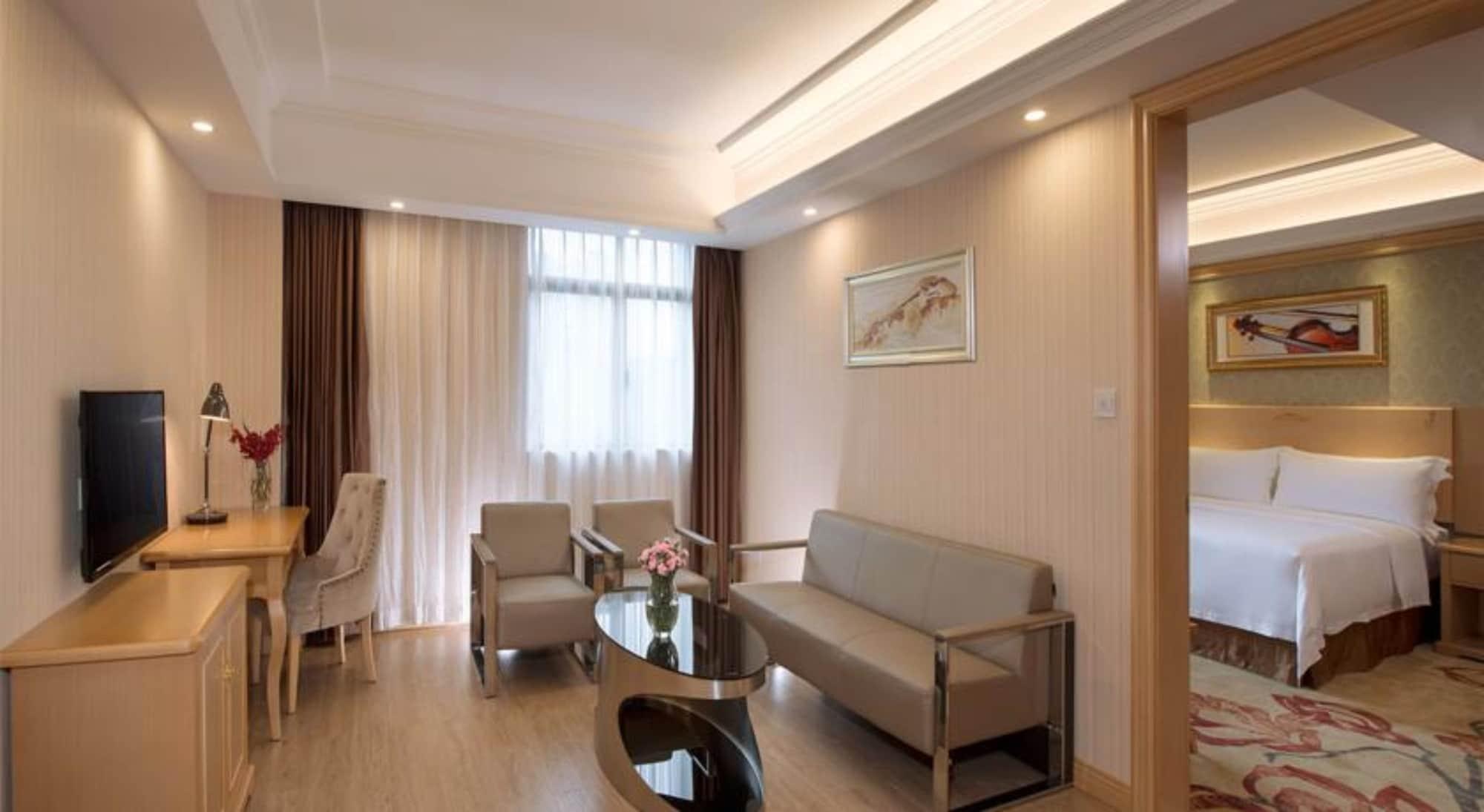 Vienna Hotel Guangzhou Exterior photo