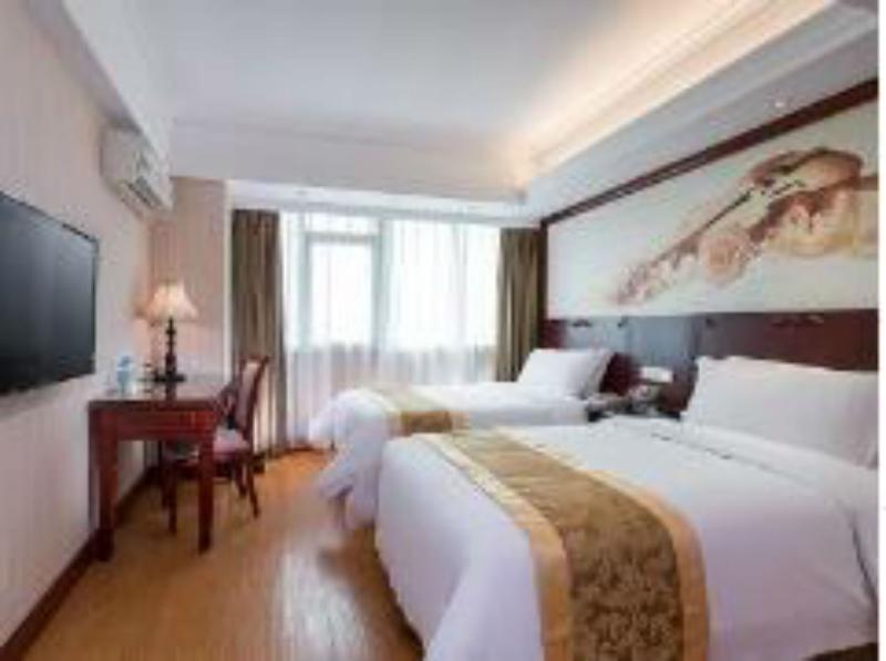 Vienna Hotel Guangzhou Exterior photo