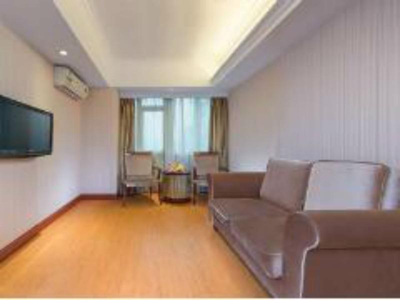 Vienna Hotel Guangzhou Exterior photo